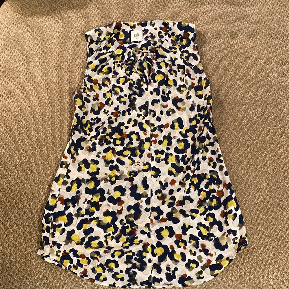 Cabi animal print sleeveless women’s dress shirt